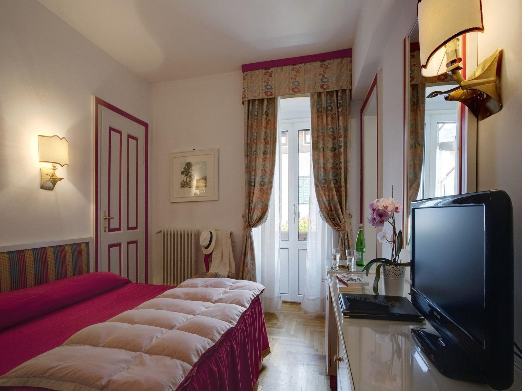 Hotel De La Poste Кортина-д'Ампеццо Экстерьер фото