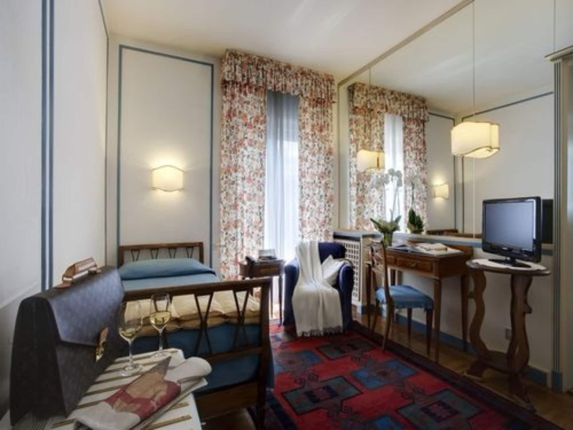 Hotel De La Poste Кортина-д'Ампеццо Экстерьер фото