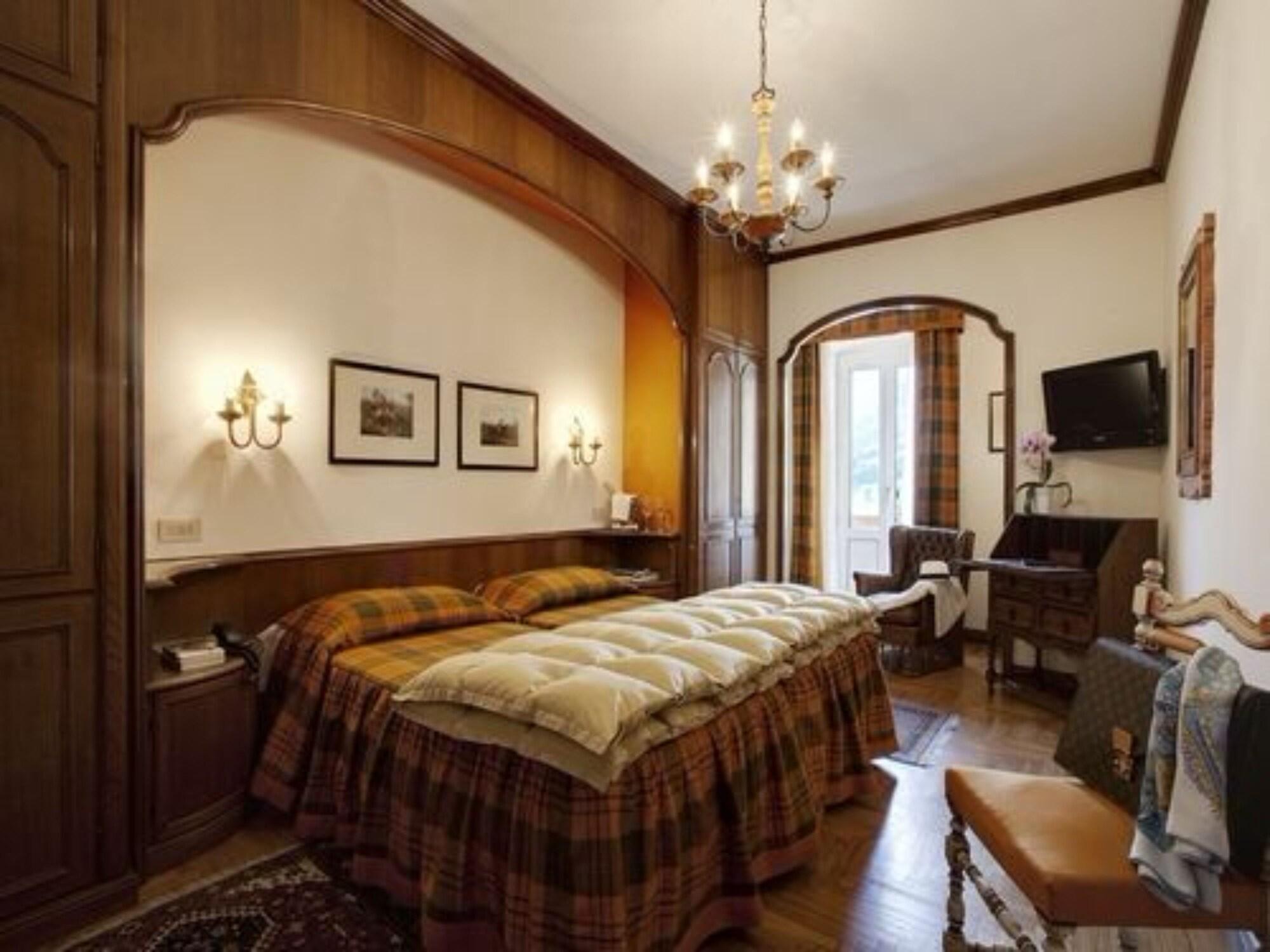 Hotel De La Poste Кортина-д'Ампеццо Экстерьер фото