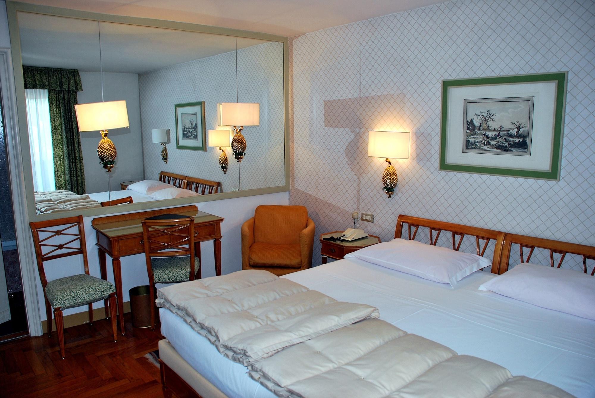 Hotel De La Poste Кортина-д'Ампеццо Экстерьер фото