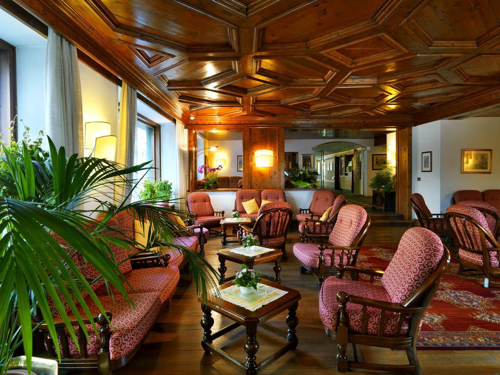 Hotel De La Poste Кортина-д'Ампеццо Экстерьер фото